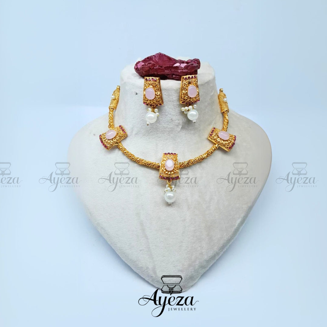 Egyptian necklace set | Jewellery by ayeza