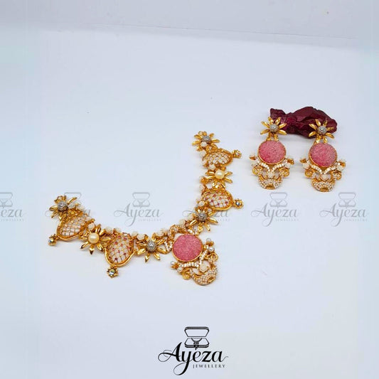 necklace set with matching earrings | Jewellery by ayeza